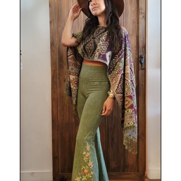 Chic hand-woven Poncho Bohemian Crop top Wrap Western Ethnic Clothing ONE SIZE - Picture 1 of 6